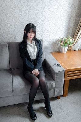李克强向英国新任首相苏纳克致贺电